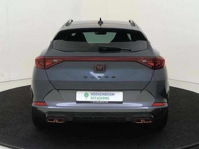 Cupra Formentor 1.4 e-Hybrid Performance | SoH 98% | Trekhaak | 360 camera | Parkeerassistent | Keyless | Parkeerassistent | Navigatie | Dodehoek detectie |
