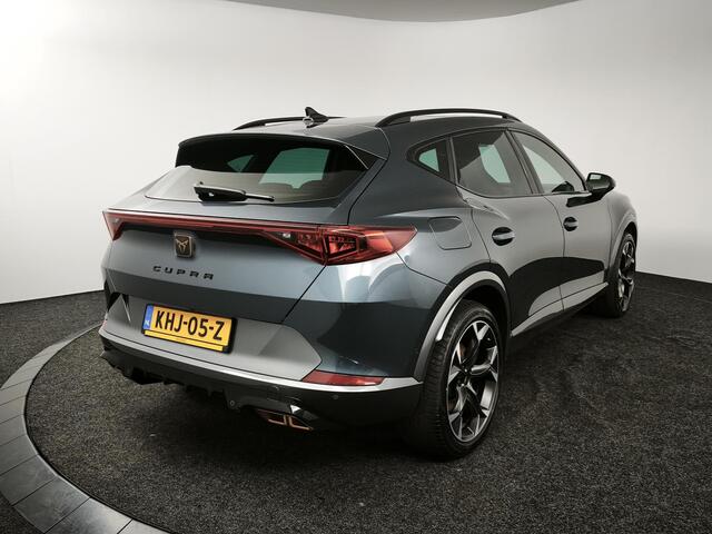 Cupra Formentor 1.4 e-Hybrid VZ Performance | Panoramadak | 360° Camera | Stoelverwarming | Navigatie |