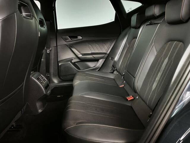 Cupra Formentor 1.4 e-Hybrid VZ Performance | Panoramadak | 360° Camera | Stoelverwarming | Navigatie |