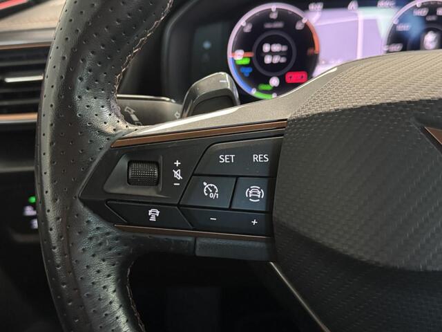 Cupra Formentor 1.4 e-Hybrid Panoramadak/Camera/Carplay