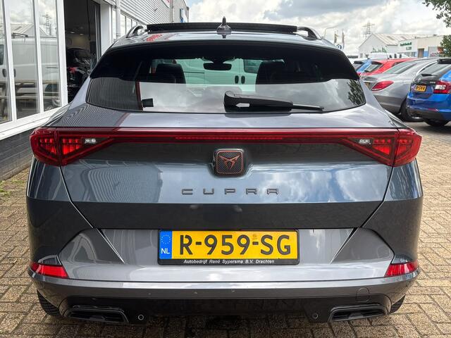 Cupra Formentor 1.5 TSI Business Edition | Pano | Trekhaak | Apple Carplay | Sfeerverlichting | Stoel & Stuurverwarming