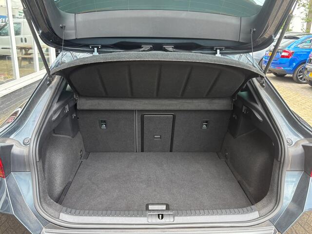 Cupra Formentor 1.5 TSI Business Edition | Pano | Trekhaak | Apple Carplay | Sfeerverlichting | Stoel & Stuurverwarming