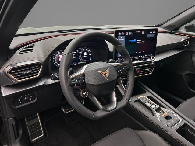 Cupra Formentor Business 1.5 TSI eHybrid 204pk DSG Automaat Trekhaak, Panoramadak, Adaptive cruise control, LED matrix koplampen, Achteruitrijcamera