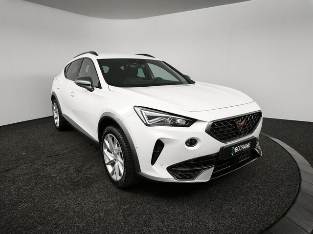 Cupra Formentor 1.4 TSI e-Hybrid Essential | Navigatie | Climate Control | Cruise Control | Lichtmetalen velgen 18" | Apple Carplay/Android Auto | Parkeersensoren voor, achter en achteruitrijcamera