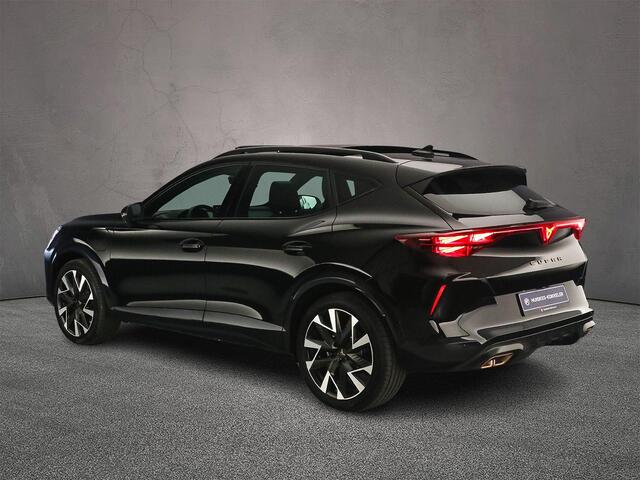 Cupra Formentor Business 1.5 TSI eHybrid 204pk DSG Automaat Trekhaak, Panoramadak, Adaptive cruise control, Achteruitrijcamera, Elektrische achterklep
