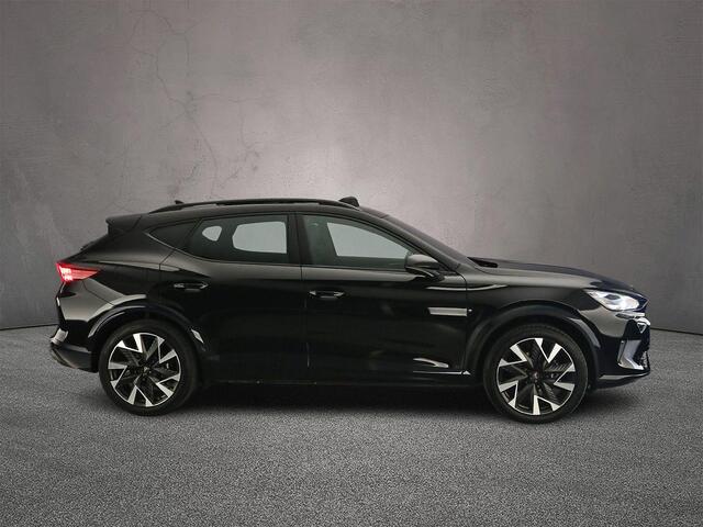 Cupra Formentor Business 1.5 TSI eHybrid 204pk DSG Automaat Trekhaak, Panoramadak, Adaptive cruise control, Achteruitrijcamera, Elektrische achterklep