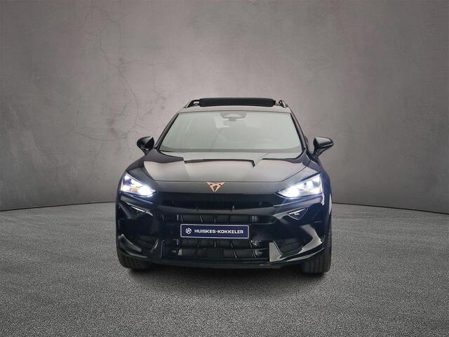 Cupra Formentor Business 1.5 TSI eHybrid 204pk DSG Automaat Trekhaak, Panoramadak, Adaptive cruise control, Achteruitrijcamera, Elektrische achterklep