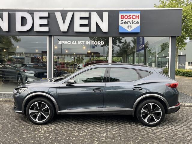 Cupra Formentor 1.4 e-Hybrid Adrenaline 204pk/150kW DSG Automaat | Virtual Cockpit | iACC | Side Assist | Camera | Lane | Stoel- en stuurverwarming | etc. etc.