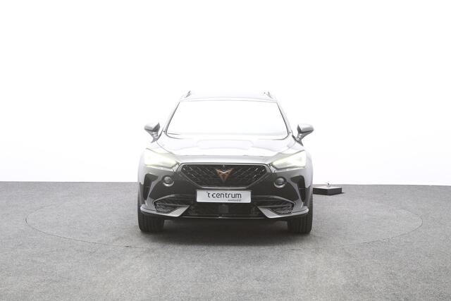 Cupra Formentor 1.4 e-Hybrid VZ 245 PK Black Edition PHEV, Panoramadak, Alcantara, Trekhaak, 360 Camera