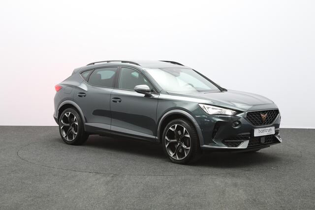 Cupra Formentor 1.4 e-Hybrid 245 PK VZ Performance, Trekhaak, Panoramadak, Kuipstoelen, LED
