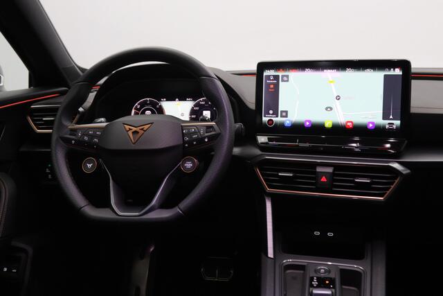 Cupra Formentor 1.4 e-Hybrid 245 PK VZ Performance, Trekhaak, Panoramadak, Kuipstoelen, LED