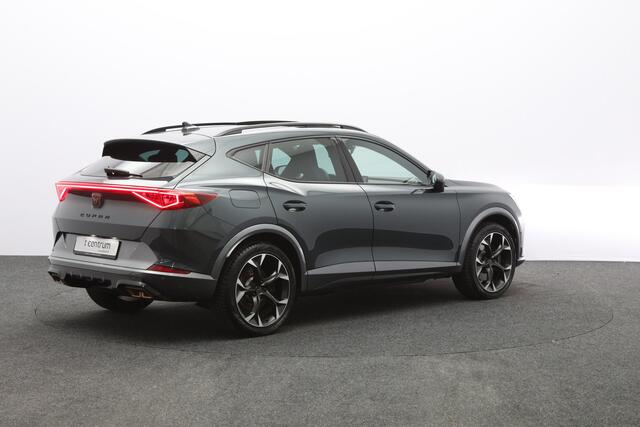 Cupra Formentor 1.4 e-Hybrid 245 PK VZ Performance, Trekhaak, Panoramadak, Kuipstoelen, LED
