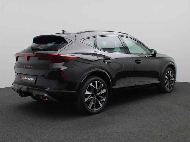 Cupra Formentor 1.5 TSI e-Hybrid Business Trekhaak, 19" LM Velgen, Achteruitrijcamera, Elektr. Achterklep, Keyless, Adaptieve Cruise Control, Stuur- en Stoelverwarming