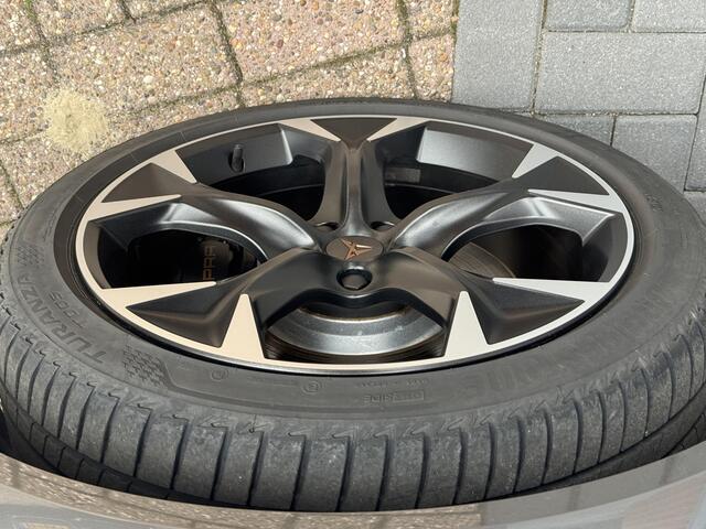 Cupra Formentor 1.4 e-Hybrid VZ 360Cam,Carpl,Leer,Led,Memory