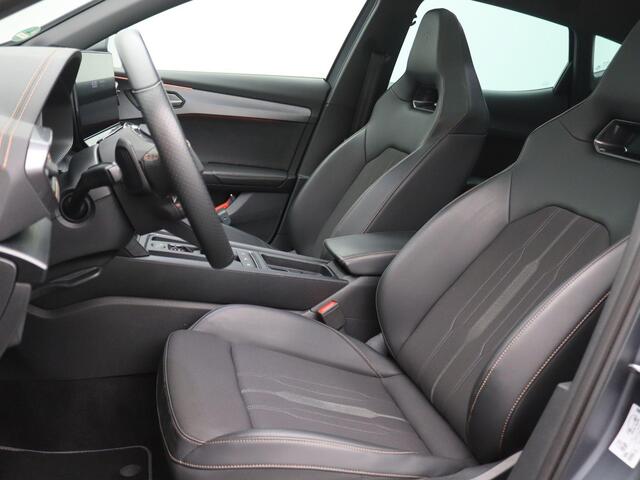 Cupra Formentor 1.4 TSI e-Hybrid VZ Performance Limited 245PK DSG Sportstuur, Kuipstoelen, Matt lak, Panorama dak, Memorystoel, Elek. achterklep, Stoelverwarming, Dodehoek detectie, 19" Lmv