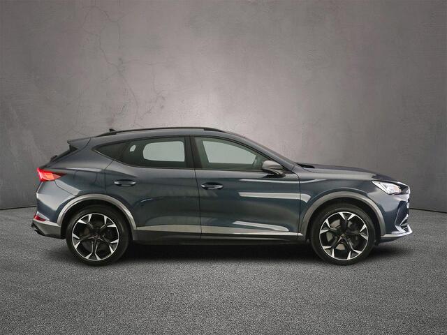 Cupra Formentor VZ Performance 1.4 TSI eHybrid 245pk DSG Automaat Trekhaak, 360 camera, Adaptive crusie control, Elektrische achterklep, LED matrix koplampen, Achteruitrijcamera