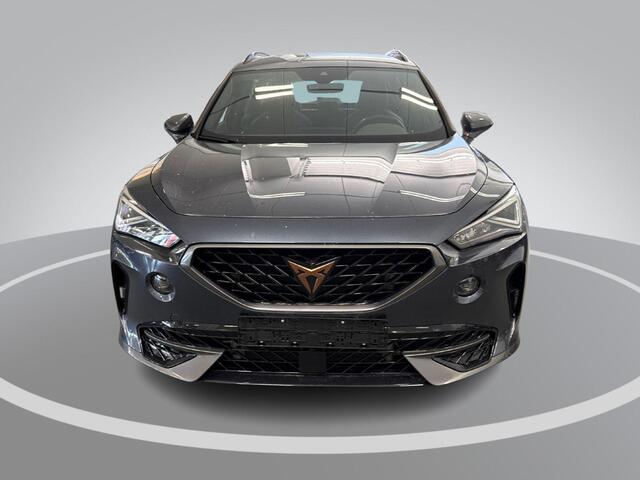 Cupra Formentor 1.4 TSI e-Hybrid 204pk DSG Essential Limited · Keyless · Stuurwielverwarming · ACC · Sfeerverlichting · Elek. Inklapbare Spiegels ·