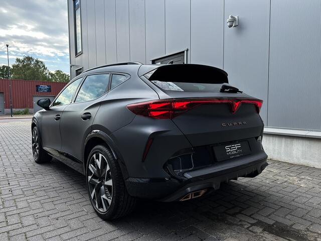 Cupra Formentor 1.5 TSI e-Hybrid VZ Performance 272PK | Matt Grey | Pano | Memory | ACC | 1e eig | Nieuwstaat