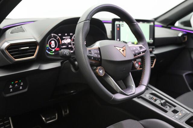Cupra Formentor 1.4 e-Hybrid VZ 245 PK Performance PHEV, Panoramadak, 360 Camera, Trekhaak, Stuur-Startknop