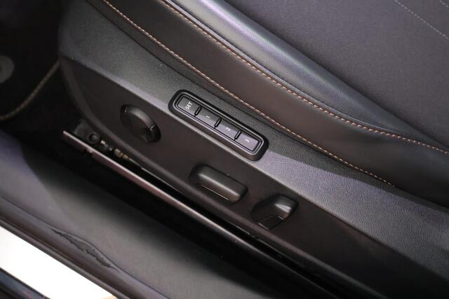 Cupra Formentor 1.4 TSI 204pk e-Hybrid Essential Trekhaak Camera Stoelverwarming Memory Keyless Navigatie