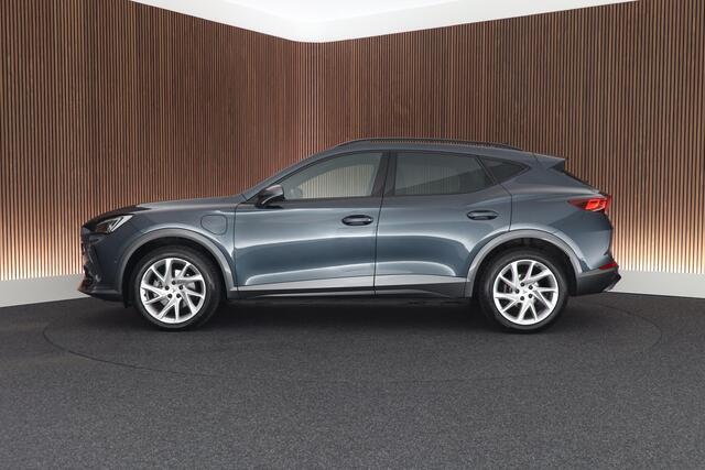 Cupra Formentor 1.4 TSI 204pk e-Hybrid Essential Trekhaak Camera Stoelverwarming Memory Keyless Navigatie