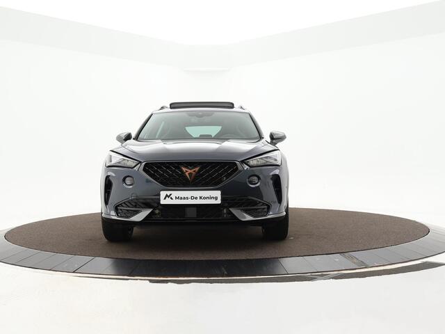 Cupra Formentor 1.4 e-Hybrid 245pk DSG VZ Performance · Panoramadak · Camera · Apple/Android Car Play · Stoelverwarming · 19'' Inch ·