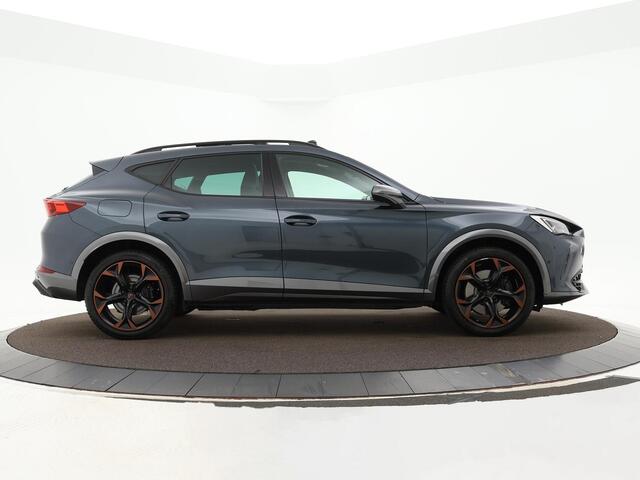 Cupra Formentor 1.4 e-Hybrid 245pk DSG VZ Performance · Panoramadak · Camera · Apple/Android Car Play · Stoelverwarming · 19'' Inch ·