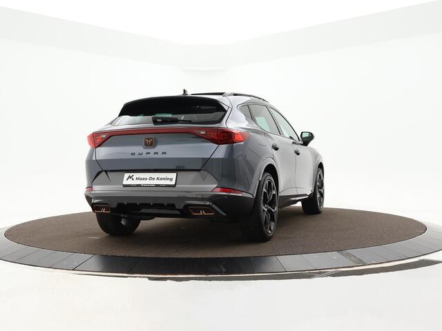 Cupra Formentor 1.4 e-Hybrid 245pk DSG VZ Performance · Panoramadak · Camera · Apple/Android Car Play · Stoelverwarming · 19'' Inch ·