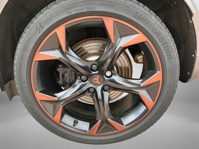 Cupra Formentor 1.4 e-Hybrid/245PK VZ Performance Panoramadak · Apple/Android Car Play · 360gr. Camera ·