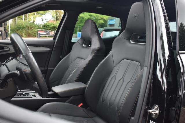 Cupra Formentor 1.4 e-Hybrid Performance Schuifdak | Rondomzicht Camera | Leder | Memory | Navigatie | 12 mnd BOVAG garantie | Whatsapp 06-53188999