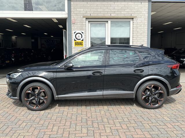 Cupra Formentor 1.4 e-Hybrid VZ Performance / AUTOMAAT/ 245 PK/ PANO/ BEATS/ CAMERA/ PARK. SENSOREN/ DCC/ DODE HOEK/ KEYLESS/ STOEL-STUURVERWARM./ FULL LINK/ ADAPT. CRUISE/ NAVI/ CLIMA/ DAB/ 19" LMV