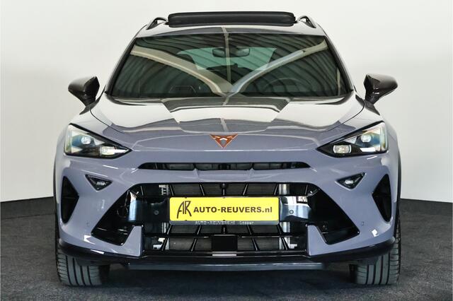 Cupra Formentor 2.0 TSI 4DRIVE / Opendak / Sennheiser / Akrapovic / 3D cam
