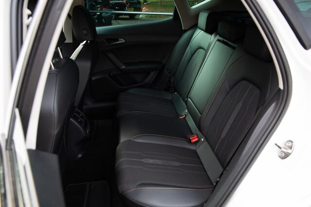 Cupra Formentor 1.4 e-Hybrid Business , Adap. cruise, Stuurverwarming,