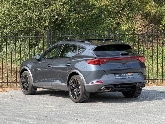 Cupra Formentor 1.4 e-Hybrid VZ Performance | pano | trekhaak | camera | keyless