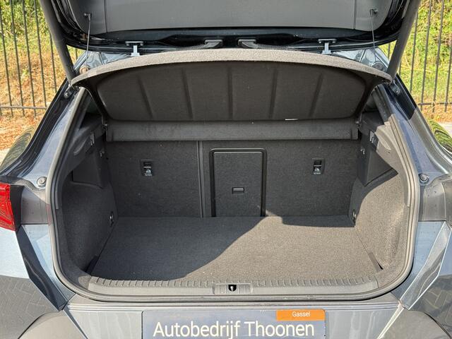 Cupra Formentor 1.4 e-Hybrid VZ Performance | pano | trekhaak | camera | keyless