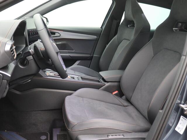 Cupra Formentor 1.5 TSI e-Hybrid VZ Extreme 272PK DSG Pano-Schuifdak, Trekhaak, 19" LM Velgen, Sennheiser Audio, 360gr. Camera, Memorystoel, Matrix LED-Verlichting, Stoel-Stuurverwarming