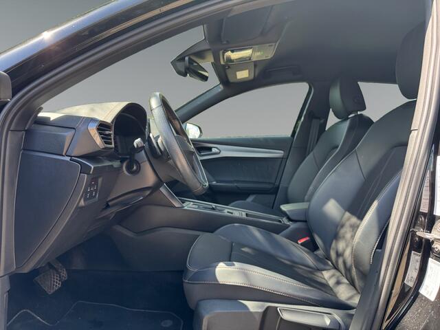Cupra Formentor 1.4 204pk e-Hybrid Business Verwarmbaar stuurwiel | Predictive Adaptive Cruise Control | Parkeersensoren achter