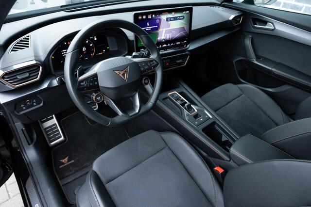 Cupra Formentor 1.5 TSI e-Hybrid Business | Plug-in Hybrid (PHEV) | 360 Graden Camera | Parkeersensoren | Cruise Control Adaptief | Dodehoekdetectie | Kuipstoelen Dinamica | Keyless Entry | Elektrische Achterklep | Elektrisch Verstelbare Stoel | Navigatie | Apple Carplay | Android Auto