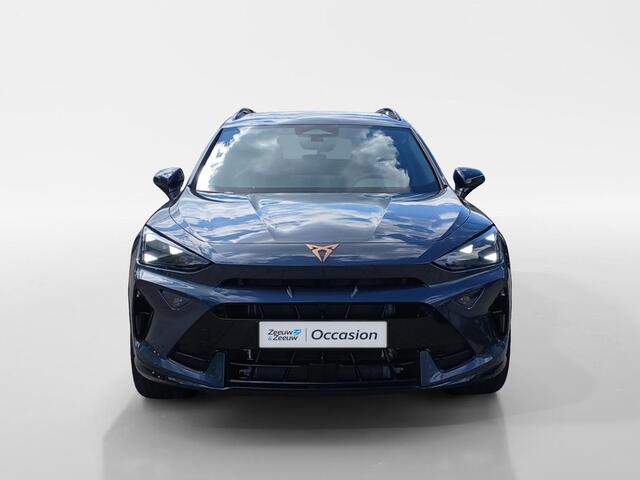 Cupra Formentor 1.5 TSI e-Hybrid Business | NIEUWE AUTO | Elektrisch Wegklapbare Trekhaak | Schuif/Kantel Dak | Digital Cockpit | Camera | Parkeersensoren | Stoelverwarming | Stuurwielverwarming | Apple CarPlay/Android Auto |