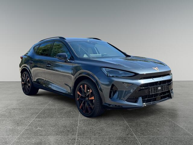 Cupra Formentor 1.5 204pk TSI e-Hybrid Business 360 graden camera | Dodehoeksensor | Verwarmbare voorruit