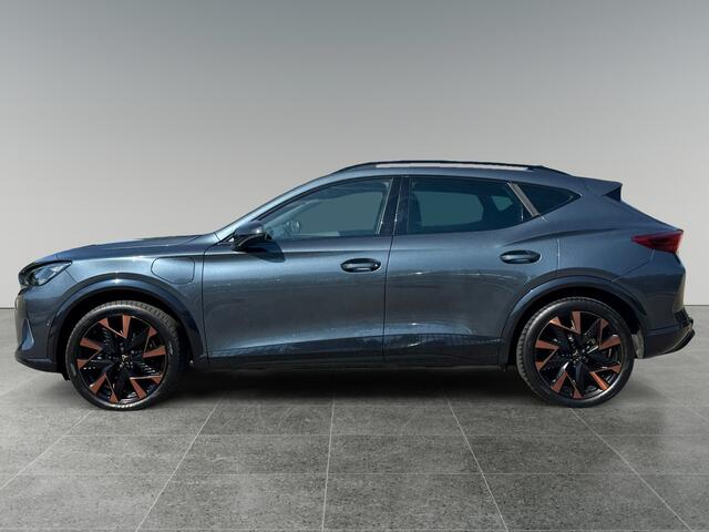 Cupra Formentor 1.5 204pk TSI e-Hybrid Business 360 graden camera | Dodehoeksensor | Verwarmbare voorruit