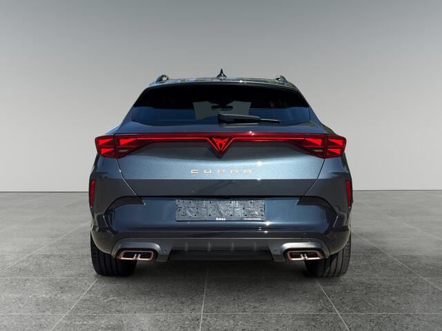 Cupra Formentor 1.5 204pk TSI e-Hybrid Business 360 graden camera | Dodehoeksensor | Verwarmbare voorruit