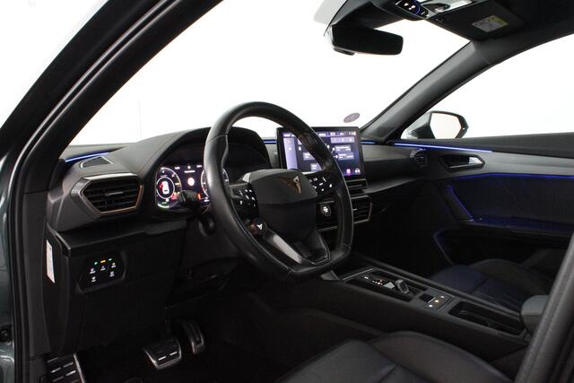 Cupra Formentor 1.4 e-Hybrid VZ Copper Edition > 245pk/Leer/360° camera/Trekhaak/Camouflage Green