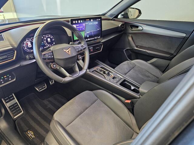 Cupra Formentor 1.5 TSI e-Hybrid 204PK | Memoryseats | Alcantara | Camera | Stoel/stuurverwarming |