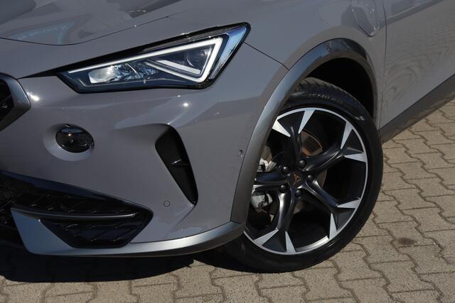 Cupra Formentor 1.4 e-Hybrid Performance | ACC | Camera | 19 Inch |