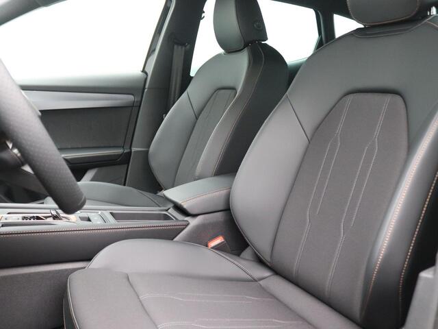 Cupra Formentor 1.5 TSI e-Hybrid Business 204PK DSG Panoramadak, Trekhaak, Achteruitrijcamera, Navi via Apple Carplay/Android Auto, 19" LM Velgen, Stoel-Stuurverwarming, Keyless