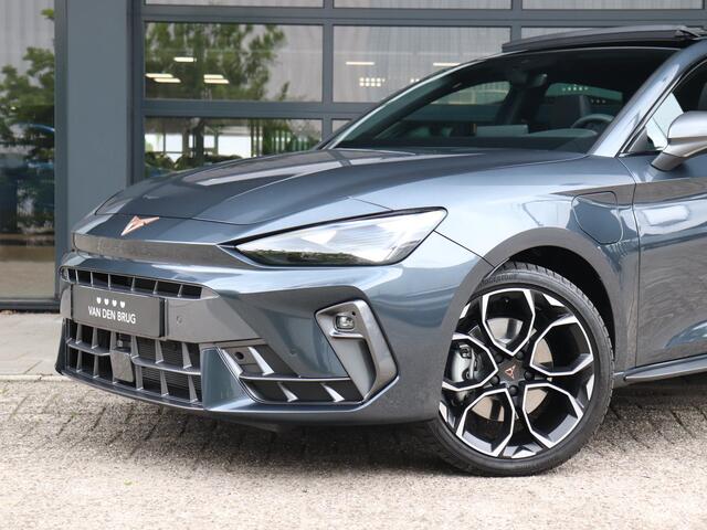 Cupra Leon 1.5 TSI e-Hybrid 204PK | Panoramadak | Achteruitrijcamera | Stoel -& Stuurverwarming | Adaptieve Cruise Control | Apple Carplay / Android Auto |