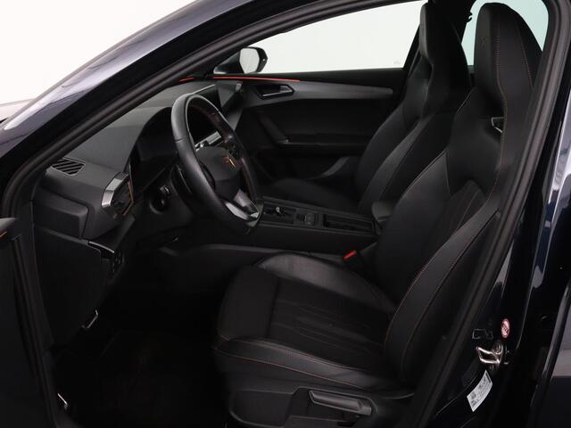 Cupra Leon 1.4 e-Hybrid | Camera | Adaptive cruise | Stuurverwarming | Navigatie | Sportstoelen | Sfeerverlichting | Keyless | Full LED | PHEV