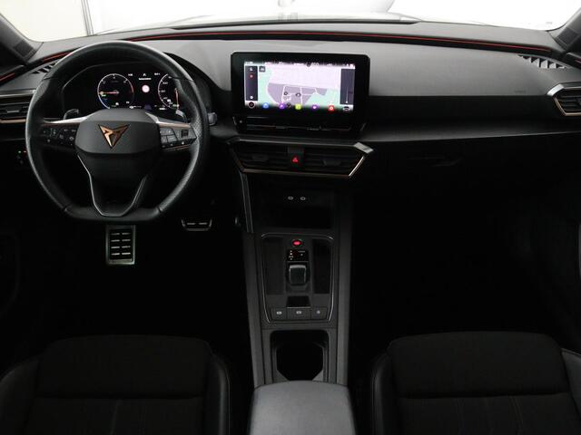 Cupra Leon 1.4 e-Hybrid | Camera | Adaptive cruise | Stuurverwarming | Navigatie | Sportstoelen | Sfeerverlichting | Keyless | Full LED | PHEV