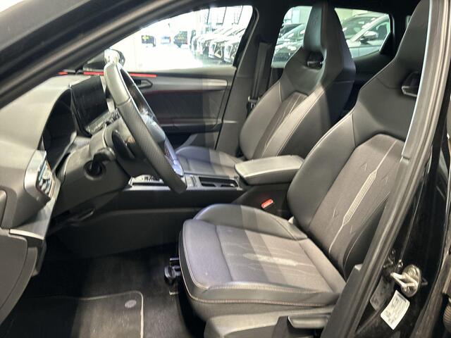 Cupra Leon 1.4 245pk DSG e-Hybrid VZ Copper Edition · Apple/Android Car Play · Panoramadak · Keyless · Stoel&Stuur Verwarming · Navi · 19'' Inch ·